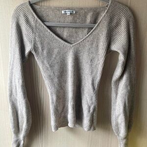 Reformation Hart Cashmere V-Neck Sweater